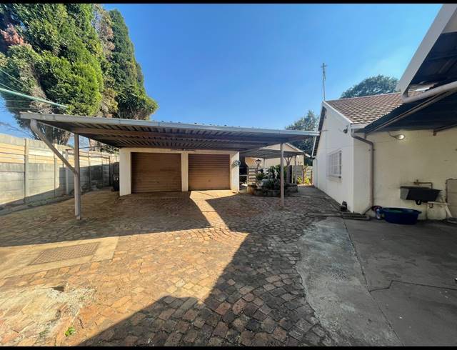 3 BEDROOM HOUSE FOR SALE IN BIRCH ACRES